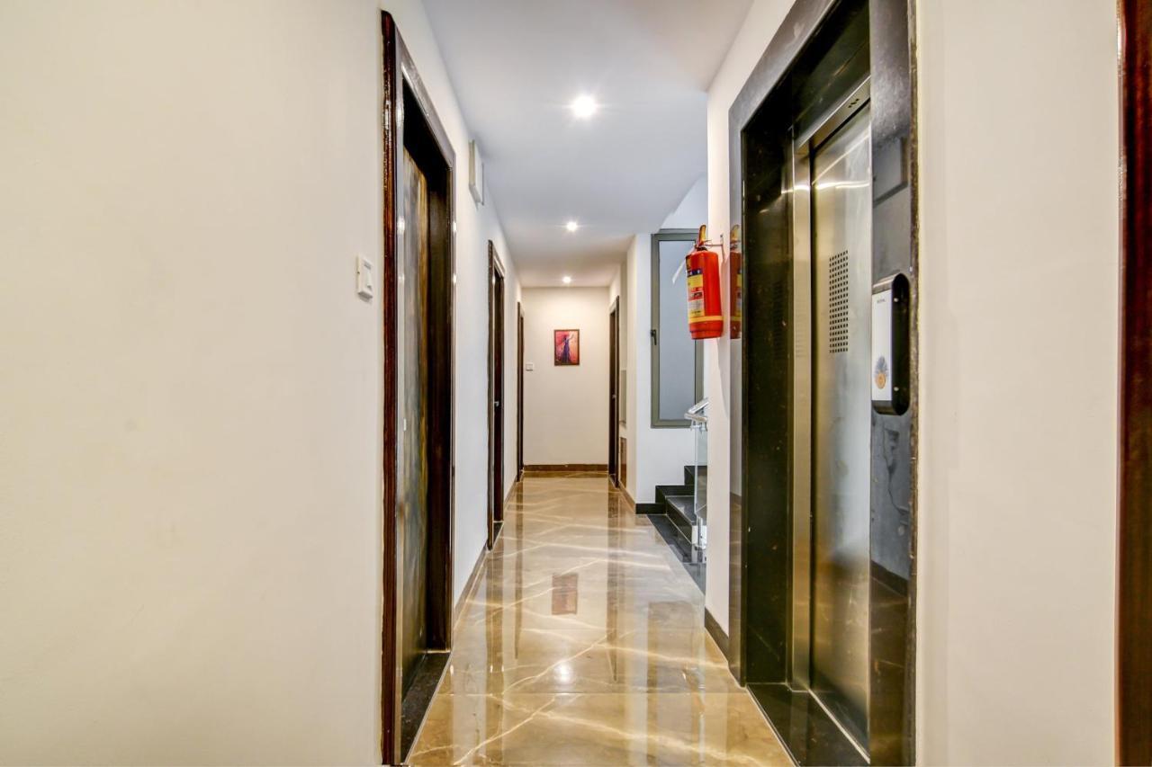 Capital O 77828 Hotel Twinkle Regency إندور المظهر الخارجي الصورة